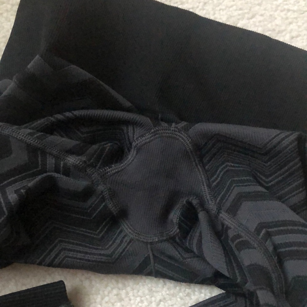 Lululemon Ebb To Street Pant in Heathered Deep Coal, Lower/Medium-Rise, Size 6 - Picture 9 of 13